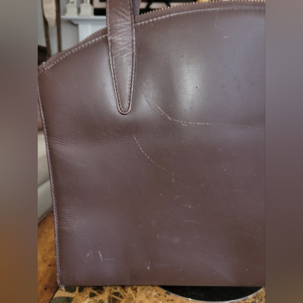 VINTAGE Gucci Elegant Brown Leather Handbag - Picture 9 of 13